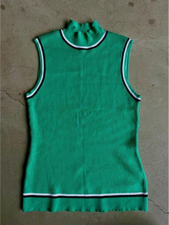 Cable & Gauge Sweaters - Cable & Gauge / Ribbed Mock Neck Sleeveless Top / Green